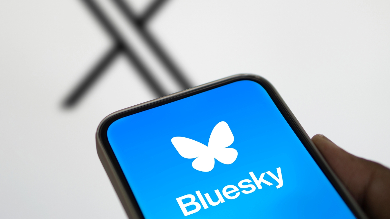 Bluesky CEO Declares Platform ‘Billionaire Proof’ as Rivalry with X Heats Up